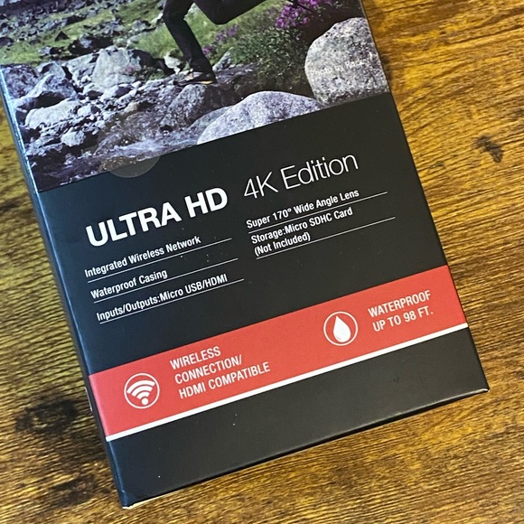 Akaso Action Camera EK7000 Ultra HD 4K Edition Waterproof Case & Attachments - Picture 7 of 7